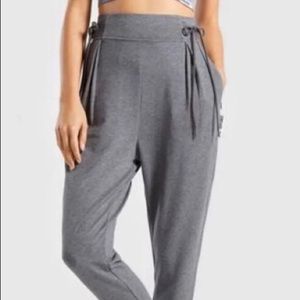 Gymshark slounge cinched joggers